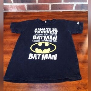 Boys tee shirt says size M but it runs more like small good condition